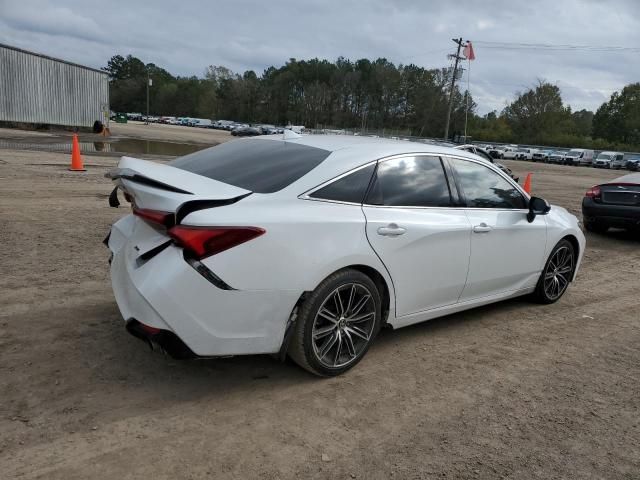 2019 Toyota Avalon XLE