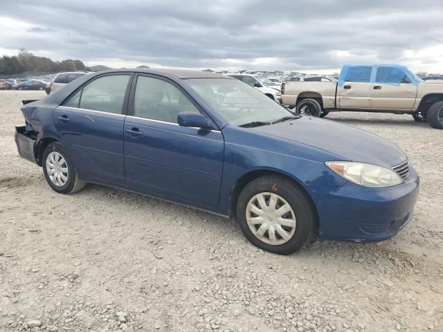 2005 Toyota Camry LE