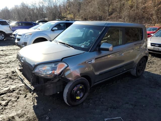 2010 KIA Soul +