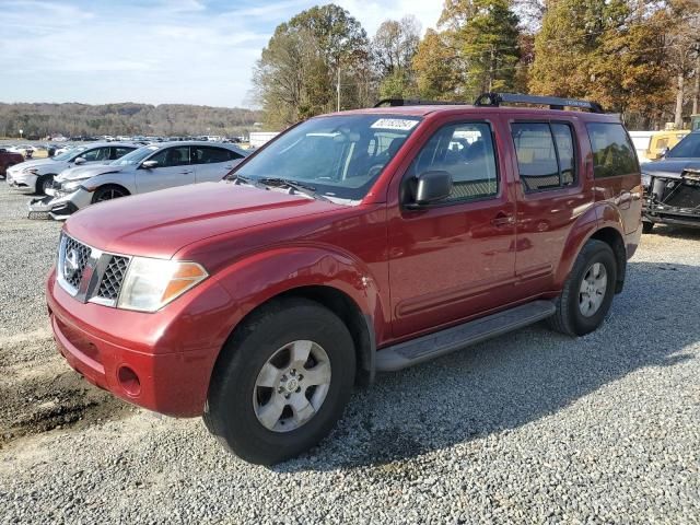 2005 Nissan Pathfinder LE