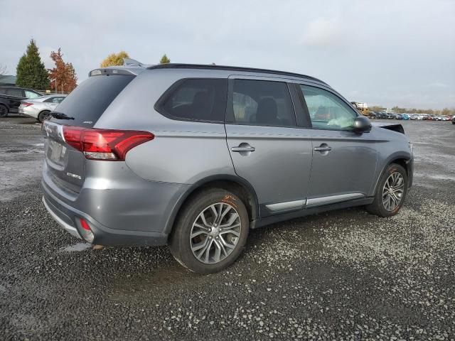 2017 Mitsubishi Outlander ES