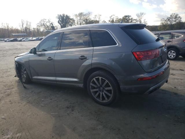 2018 Audi Q7 Premium Plus