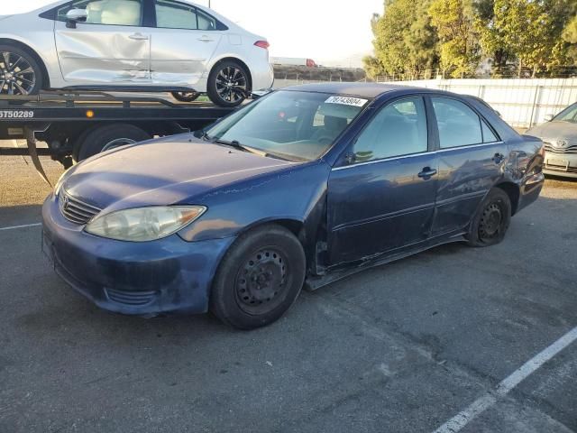 2005 Toyota Camry LE