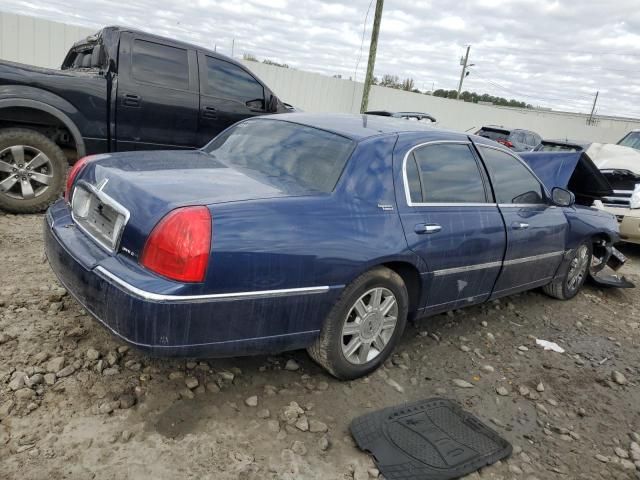 2009 Lincoln Town Car Signature Limited