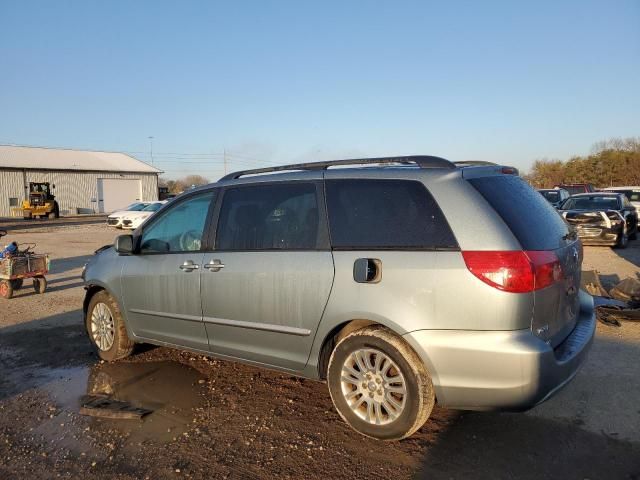 2008 Toyota Sienna XLE