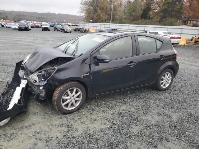 2016 Toyota Prius C