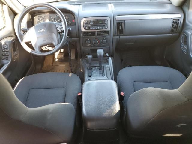 2004 Jeep Grand Cherokee Laredo