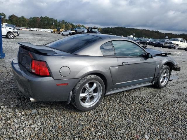 2004 Ford Mustang Mach I