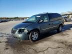 2006 Chrysler Town & Country Touring