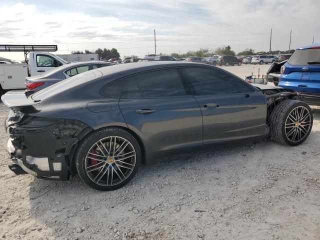 2018 Porsche Panamera Turbo