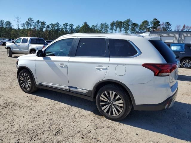 2020 Mitsubishi Outlander SE