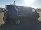 2004 Chevrolet Express G2500