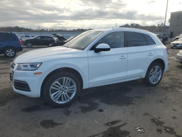 2020 Audi Q5 Premium Plus