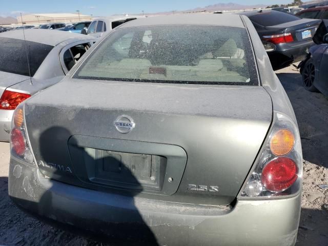 2004 Nissan Altima Base