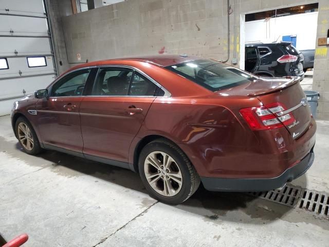 2015 Ford Taurus SEL