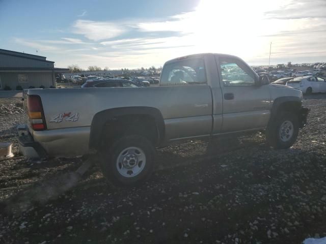 2004 GMC Sierra K2500 Heavy Duty