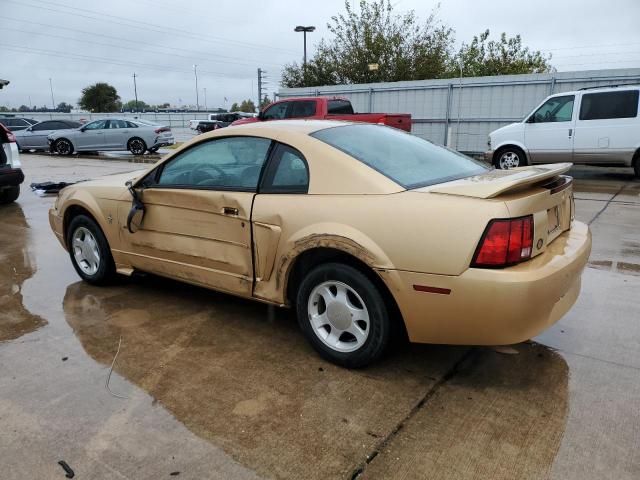 2000 Ford Mustang