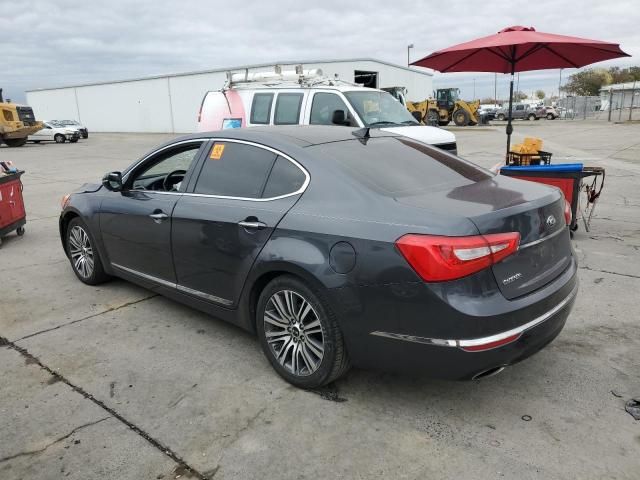 2016 KIA Cadenza Luxury