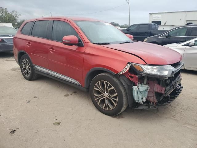 2016 Mitsubishi Outlander SE