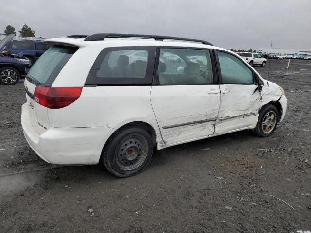 2004 Toyota Sienna CE