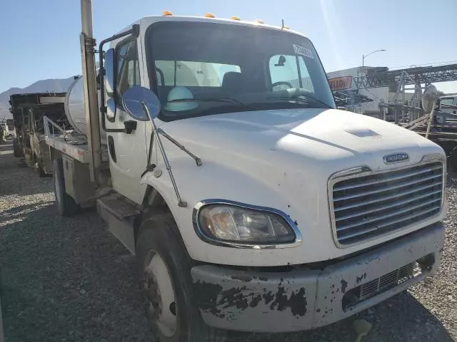 2016 Freightliner M2 106 Medium Duty