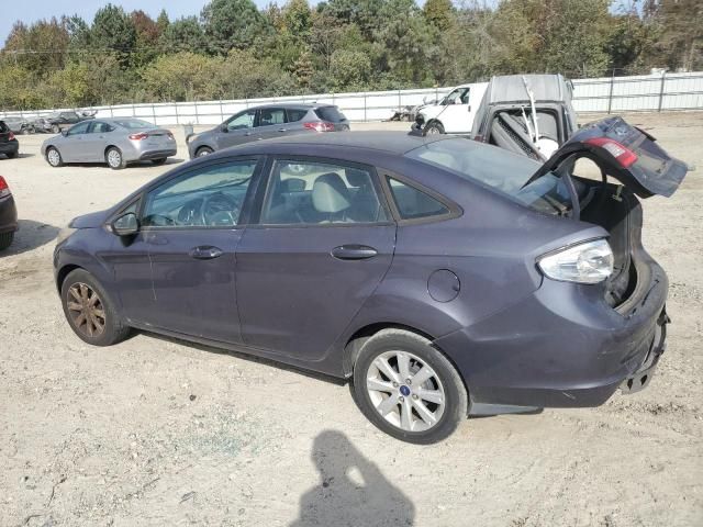 2013 Ford Fiesta SE