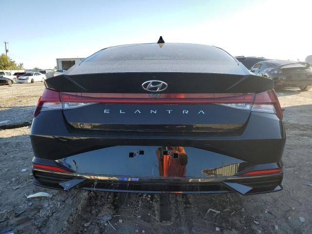 2022 Hyundai Elantra SEL