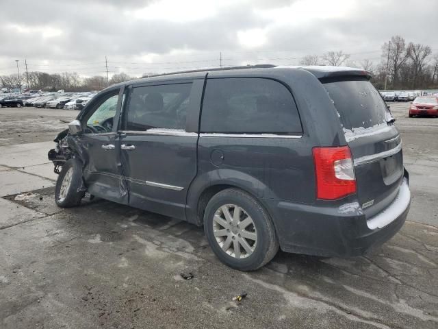 2012 Chrysler Town & Country Touring L