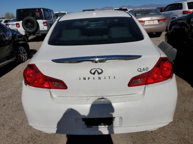 2015 Infiniti Q40