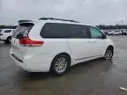 2013 Toyota Sienna XLE