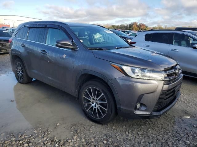 2018 Toyota Highlander SE