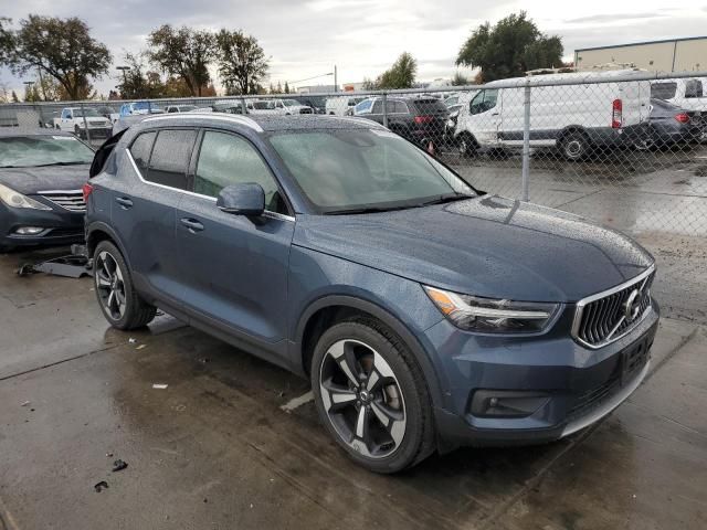 2019 Volvo XC40 T5 Inscription