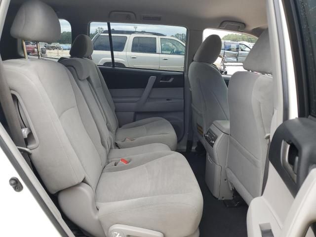 2013 Toyota Highlander Base