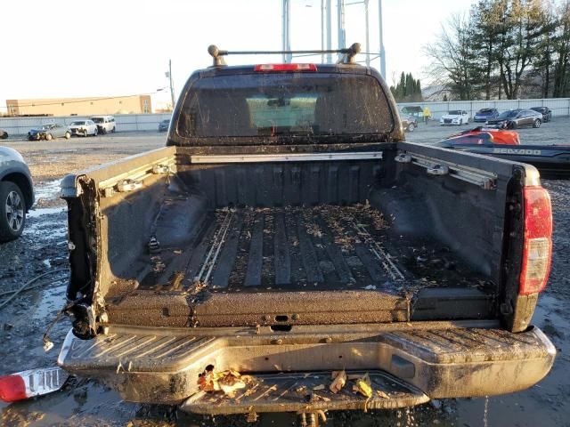 2006 Nissan Frontier Crew Cab LE