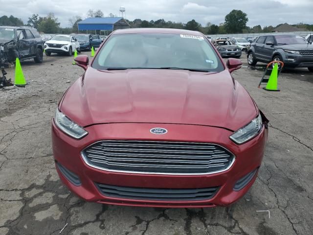 2016 Ford Fusion SE