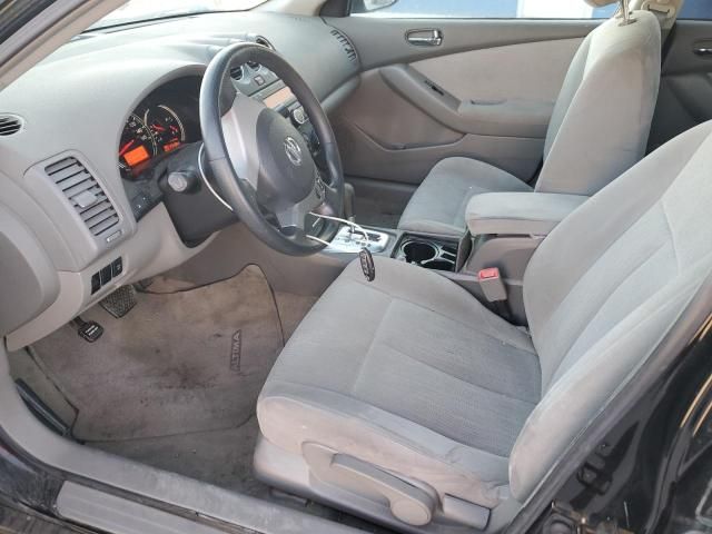 2010 Nissan Altima Base