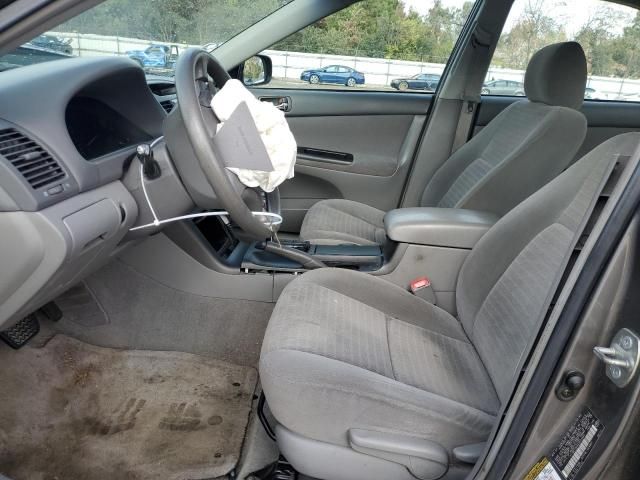 2005 Toyota Camry LE