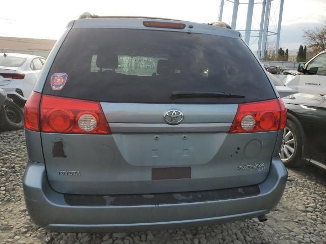 2009 Toyota Sienna CE