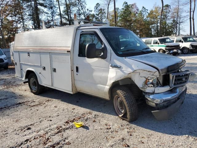 2007 Ford Econoline E350 Super Duty Cutaway Van