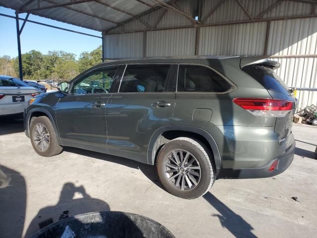 2019 Toyota Highlander SE