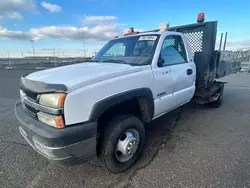 Camiones salvage a la venta en subasta: 2004 Chevrolet Silverado K3500