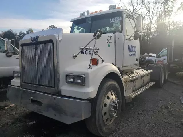 2014 Western Star Conventional 4900FA