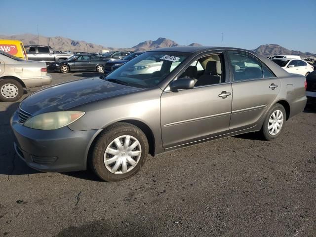 2005 Toyota Camry LE