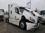 2019 Freightliner Cascadia 126