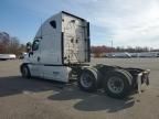 2012 Freightliner Cascadia 125