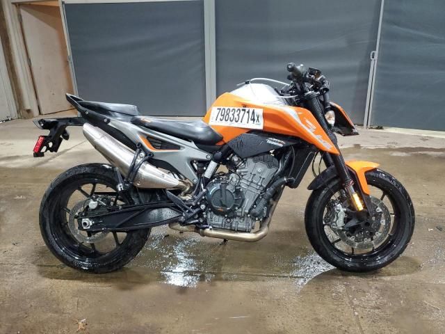 2019 KTM 790 Duke