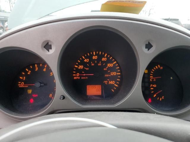 2002 Nissan Altima Base