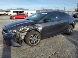 KIA Vehiculos salvage en venta: 2023 KIA Forte GT Line