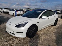 Carros salvage sin ofertas aún a la venta en subasta: 2023 Tesla Model 3