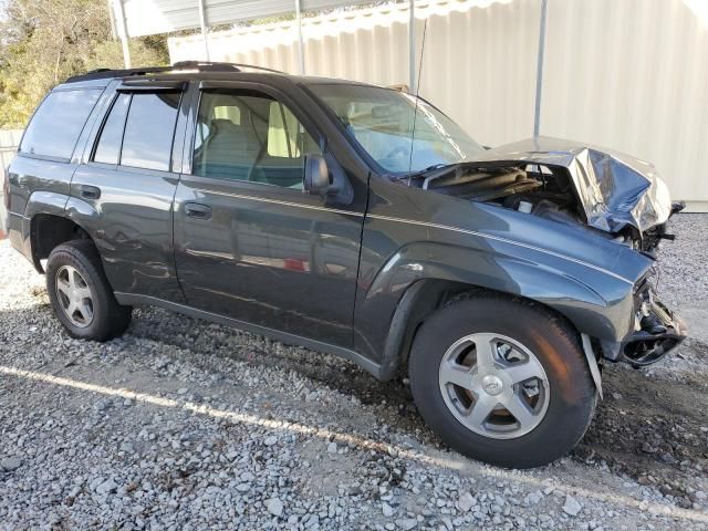 2004 Chevrolet Trailblazer LS